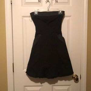 Black strapless dress